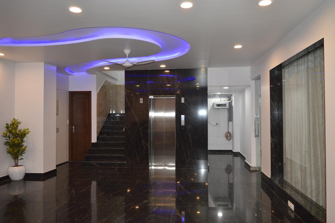 Hotel Taru Inn Ghaziabad Zewnętrze zdjęcie